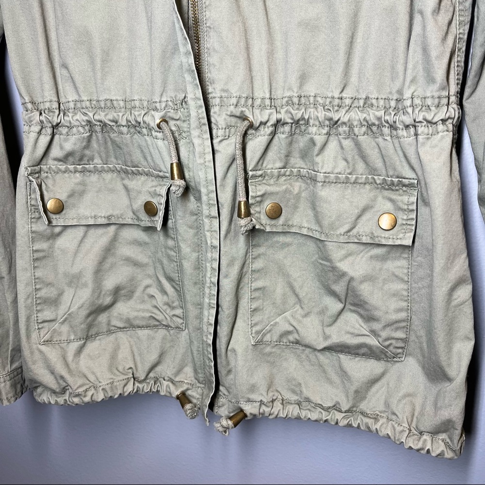 Life in Progress Utility Cargo Anorak Jacket - Picture 6 of 10